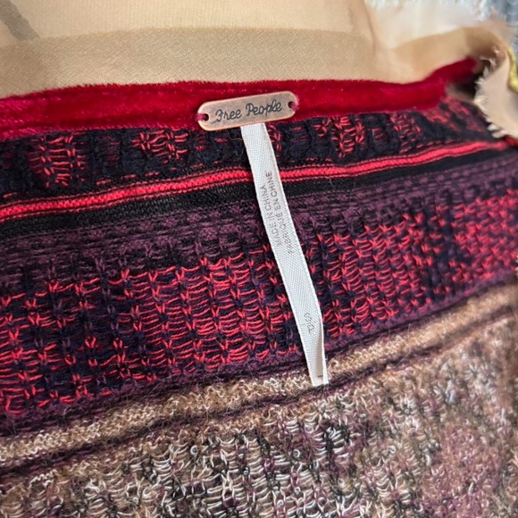 Free People World Traveler Pullover - Picture 10 of 10